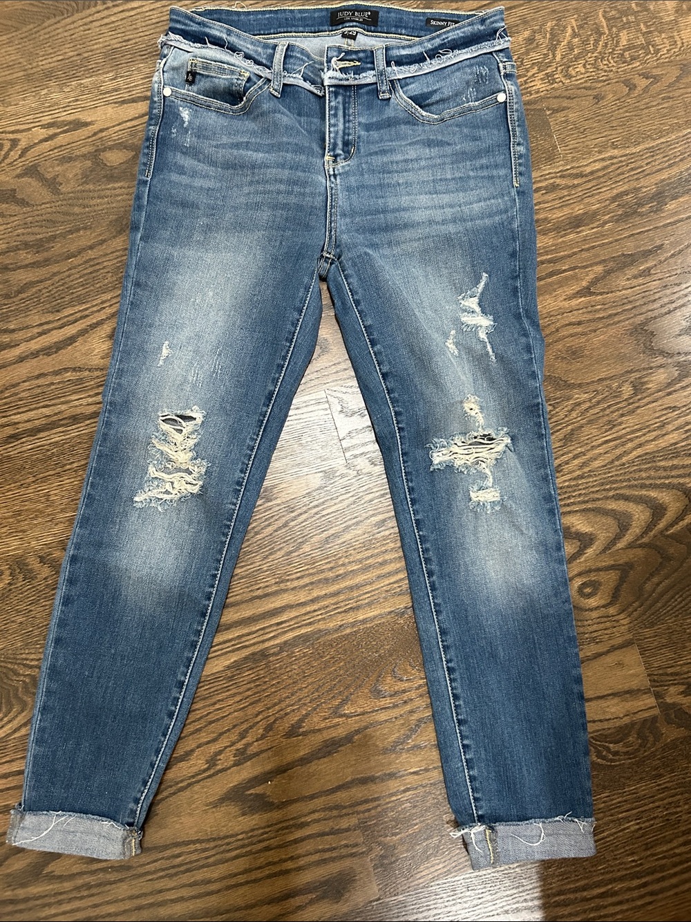 Judy Blue Distressed Faded Blue Ankle Skinny Jeans